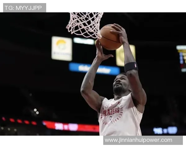 哈克斯全力以赴16投11中砍下31分8篮板4助攻却难救球队失利