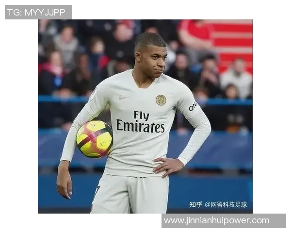 网红澄清与姆巴佩绯闻传闻称自己单身并未交往任何人