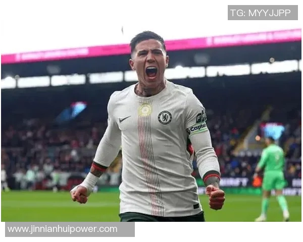 内维尔直言切尔西失去争冠希望缺乏冠军级别球员成关键因素