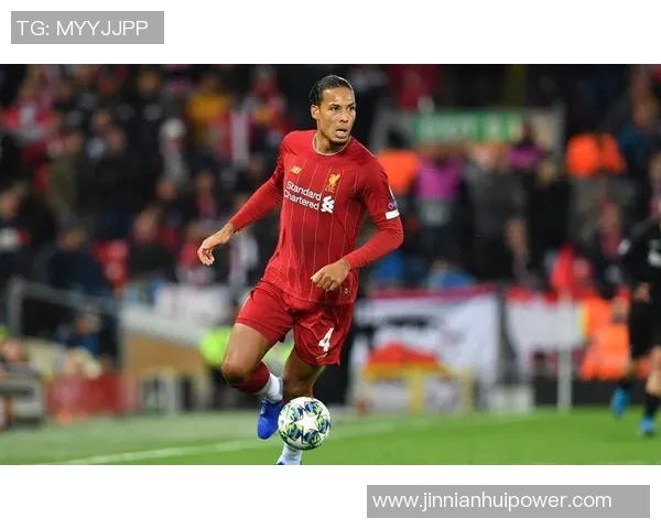 范戴克本赛季英超争顶成功次数与成功率双双领跑展现防守实力